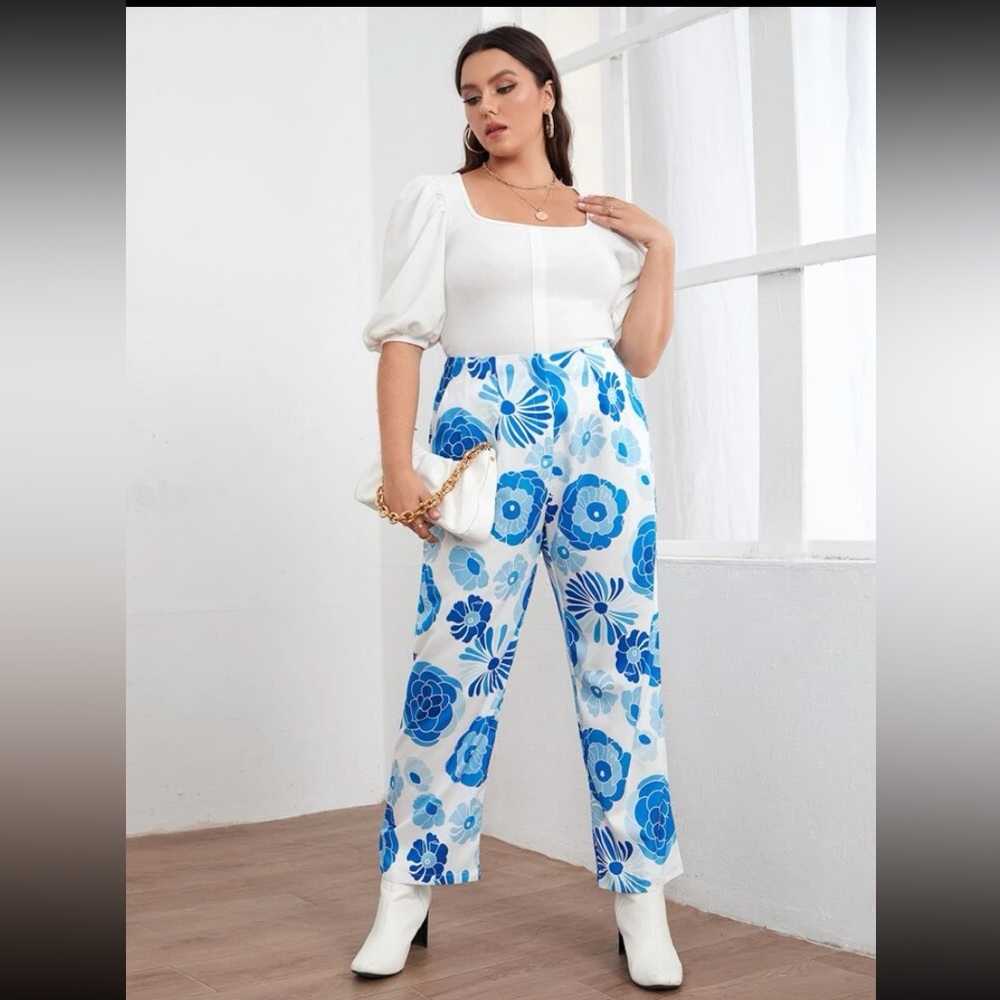 Plus Floral Straight Leg Pants (size 18)
